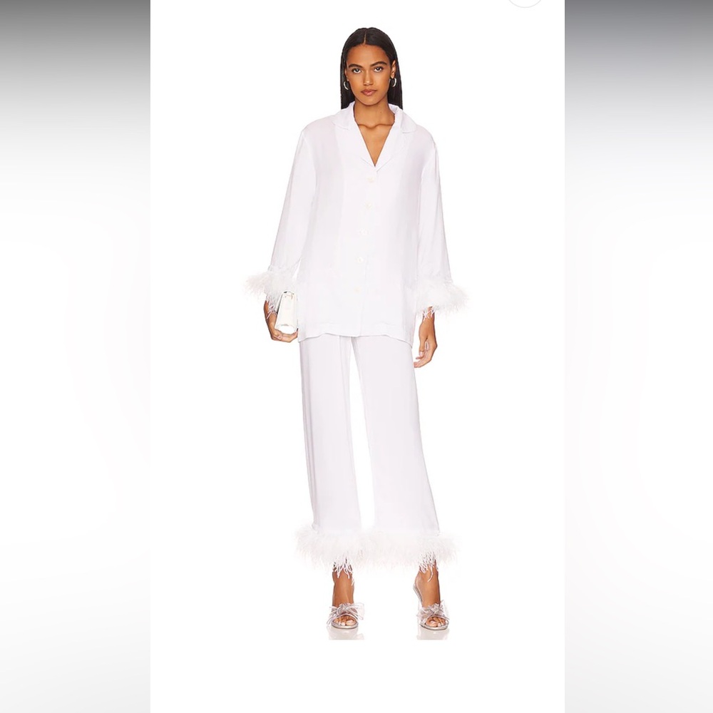 Sleeper Pajama Set with Double Feathers in White